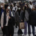 OMS: le mascherine continuano ad essere uno strumento chiave contro il Covid-19 - Agenpress