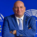 Direttive Green, On. Adinolfi: l’Europa continua ad attaccare gli interessi degli italiani. Ora colpiscono i proprietari di immobili” - Agenpress