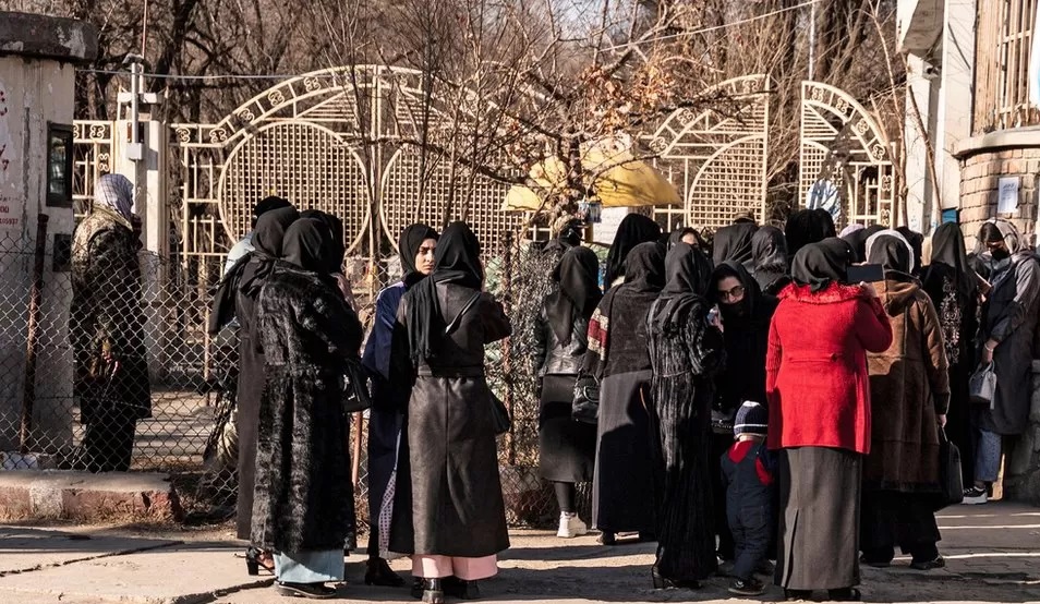 Afghanistan. I talebani vietano alle ragazze di iscriversi al prossimo esame di ammissione all’università – Agenpress