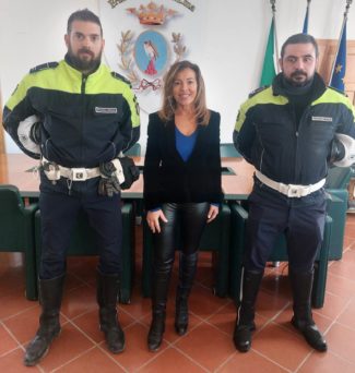 Polizia locale Falconara, al lavoro i due nuovi agenti: arrivano dal Comando di Osimo – Cronache Ancona