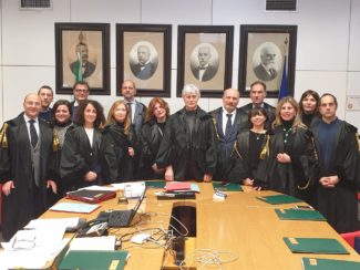 Avvocati, definiti incarichi e responsabilità nel Consiglio dell'Ordine – Cronache Ancona Avvocati, definiti incarichi e responsabilità nel Consiglio dell'Ordine – Cronache Ancona