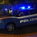 Finisce contro le auto in sosta: positivo all'etilometro viene denunciato un 36enne - Cronache Ancona