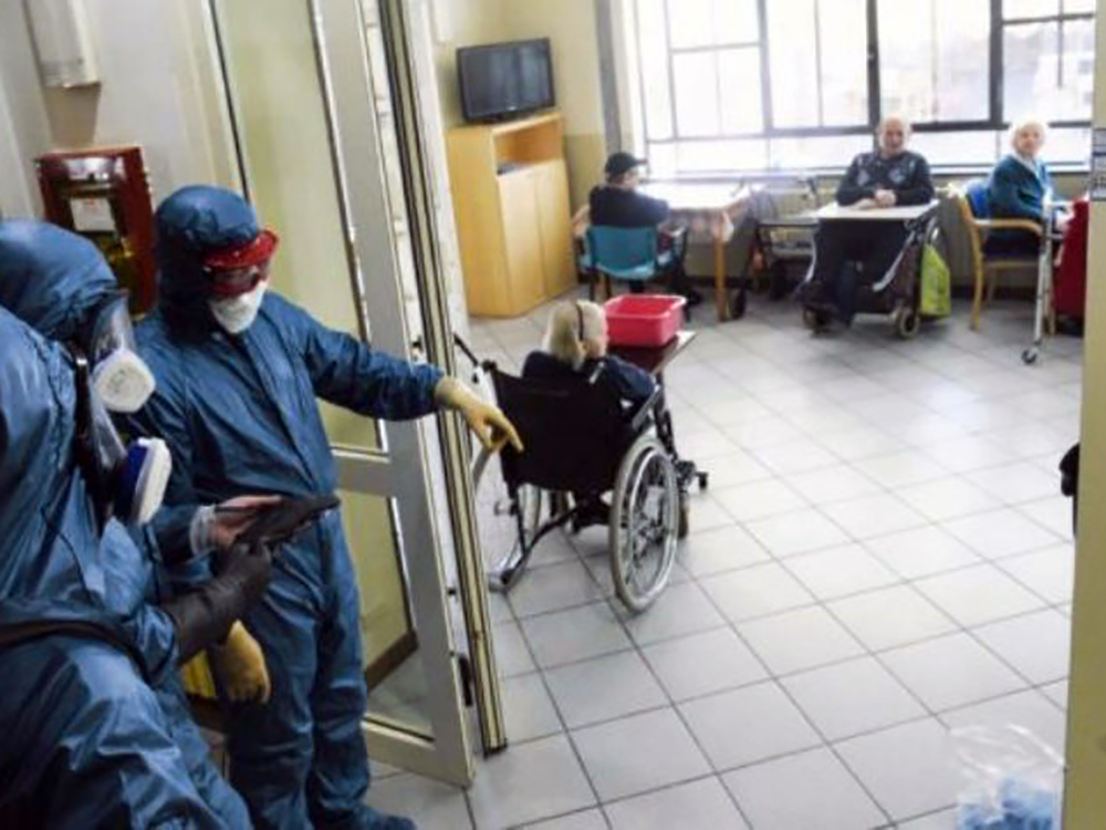 Infermieri, ma anche Medici e OSS lasciano in massa le RSA. Il 61,7% ha cambiato area assistenziale e ambito lavorativo. Infermieri, ma anche Medici e OSS lasciano in massa le RSA. Il 61,7% ha cambiato area assistenziale e ambito lavorativo.