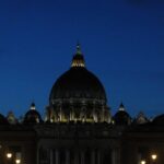 Earth Hour, anche la Basilica San Pietro al buio - Agenpress