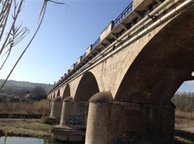 Ponte Ancaranese, interrotto temporaneamente il transito