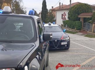 Avvocata accoltellata sul pianerottolo «Ha rischiato la vita» Il suo assistito accusato di tentato omicidio – Cronache Ancona