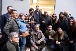 Francesco Rubini inaugura la sede elettorale in pieno centro: «Sperando che torni a vivere» – Cronache Ancona