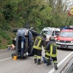 Automobile si ribalta a Vallefoglia, trasportato in ospedale il conducente - Pesaro Urbino Notizie