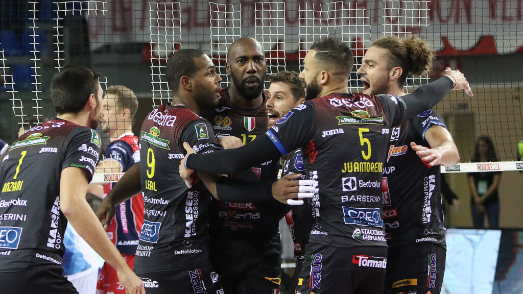 Volley, Quarti Play Off: Lube espugna Verona, si va a Gara 5