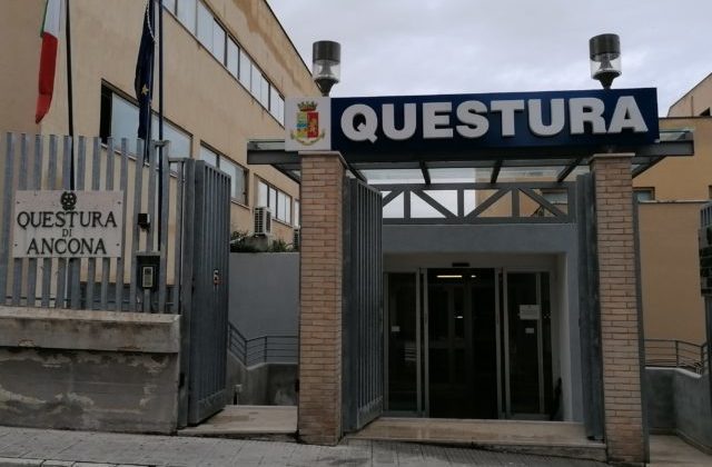 Ancona: arnesi da scasso nel giubbotto, denunciato un 37enne – CentroPagina