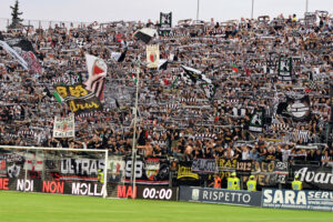 Ascoli-Perugia, emessi quattro DASPO a tifosi umbri