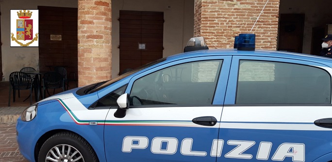Sicurezza, controlli della Polizia nel Quartiere Lido Tre Archi a Fermo